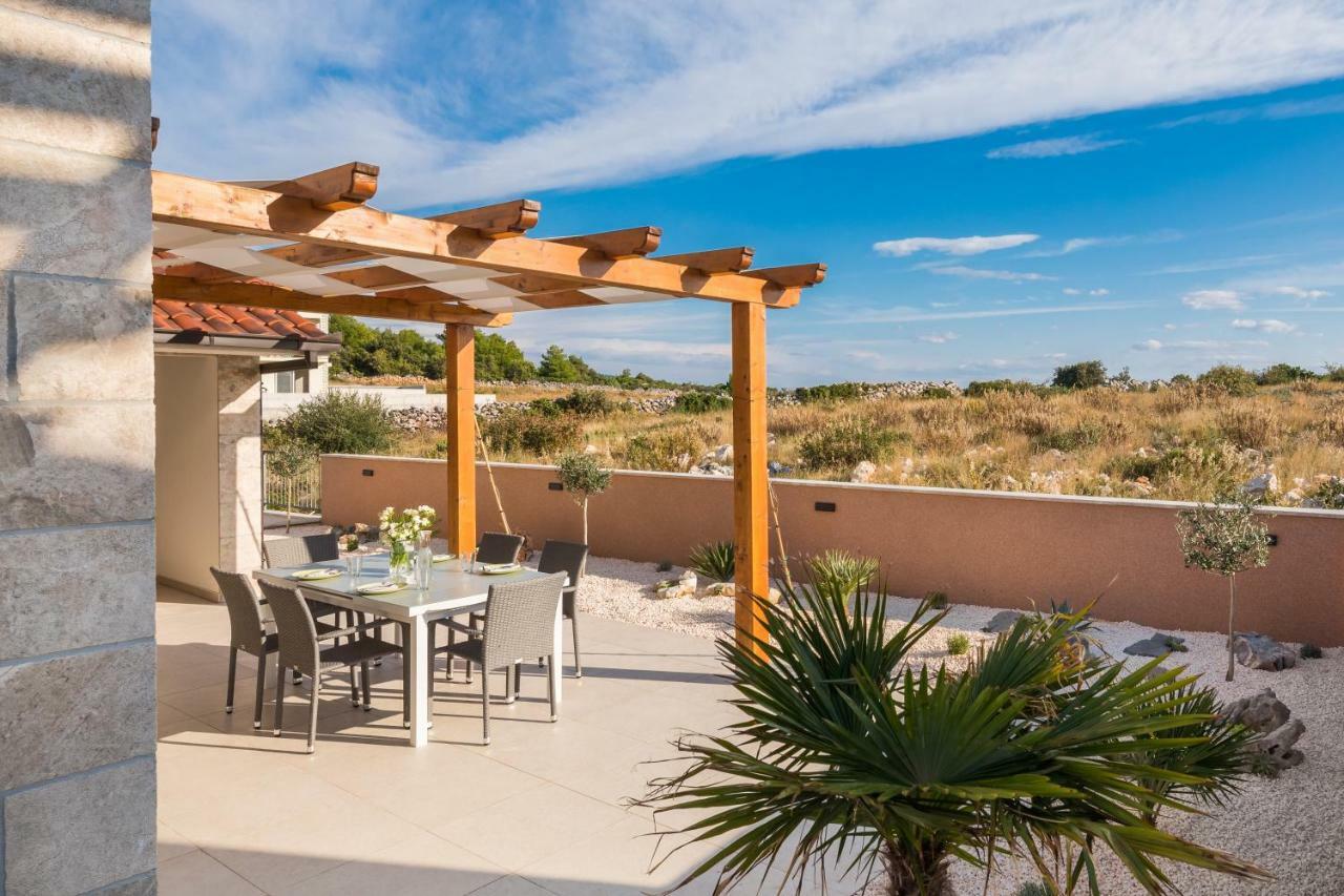 Villa Diomedes With The Sea View And The Pool Rogoznica  Exterior photo